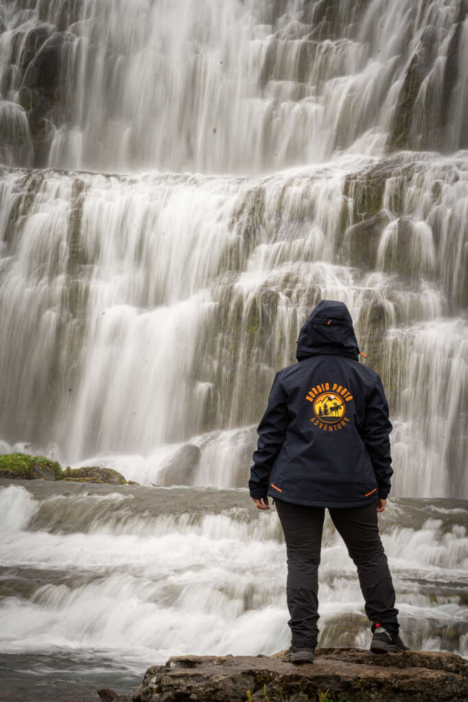 Isabelle photographie cascade paysage scandinave