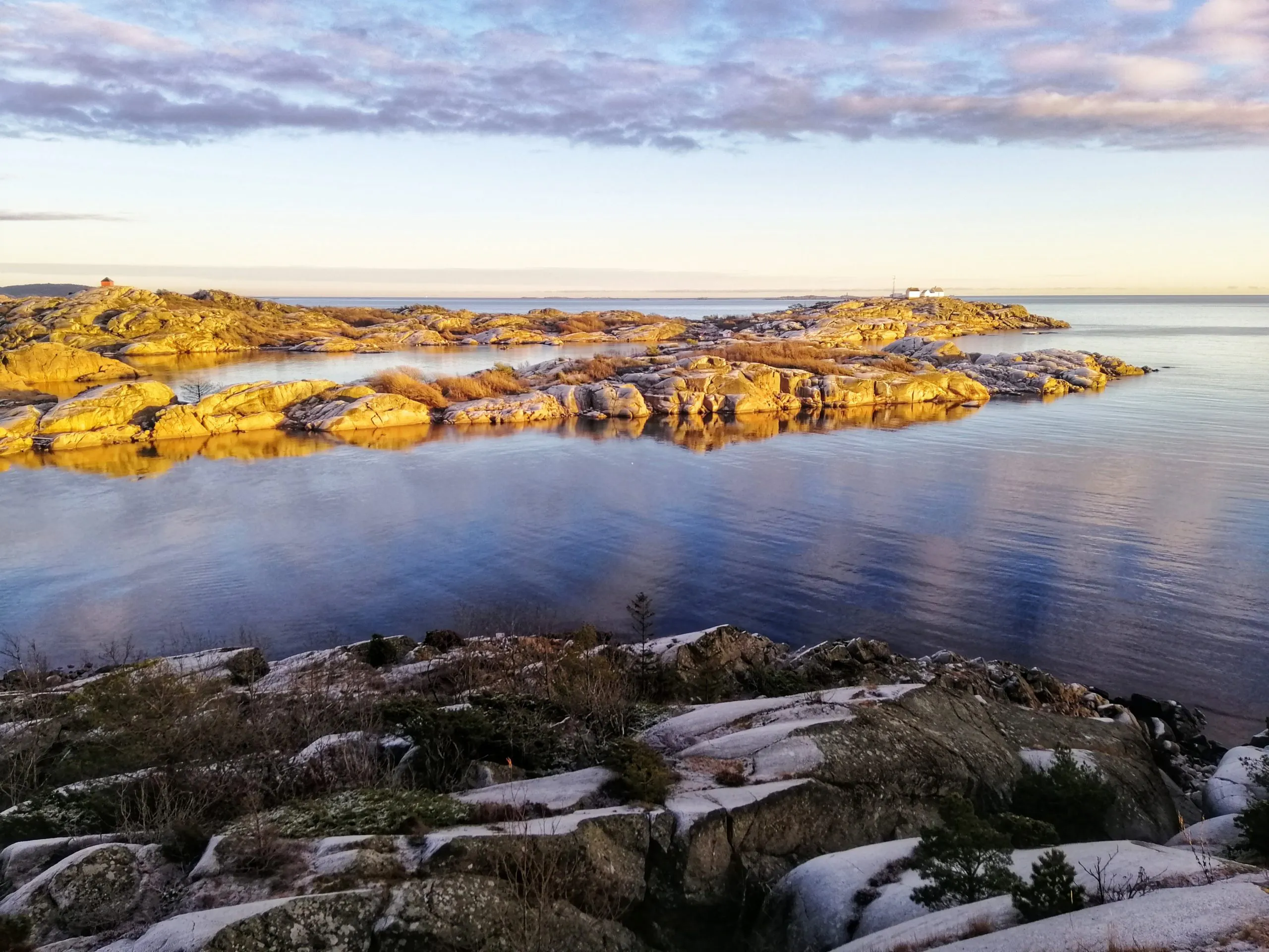 mesmerizing-bright-sunrise-beach-stavern-norway-scaled