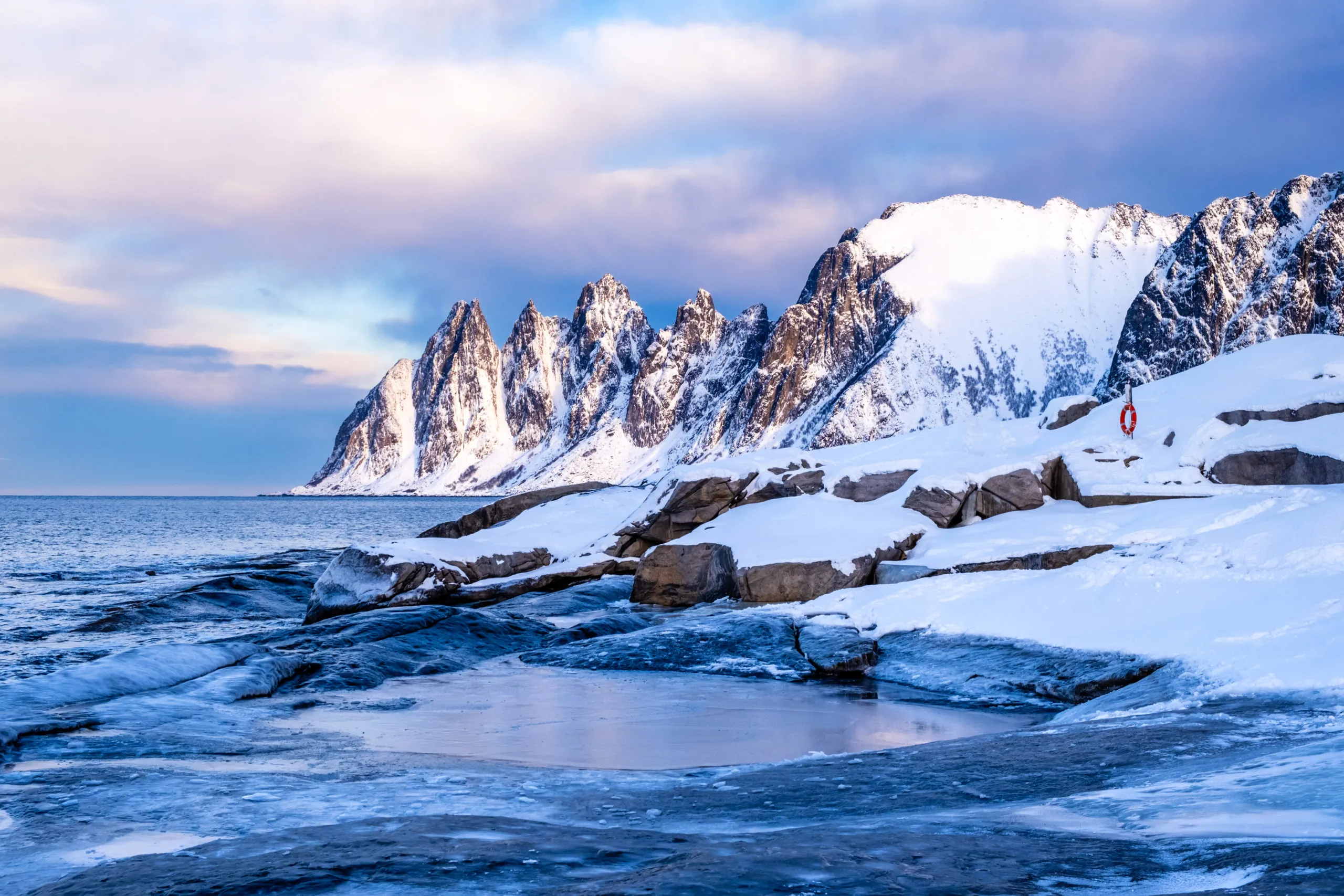 tungeneset-or-devils-jaw-mountain-on-senja-island-2024-12-05-21-45-04-utc-scaled